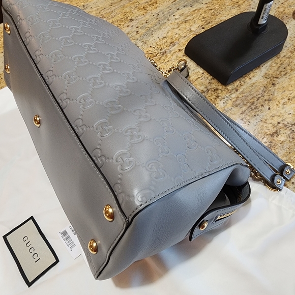 GUCCI Gucci Shima Chain Tote 453773 Tote Bag - Picture 8 of 16